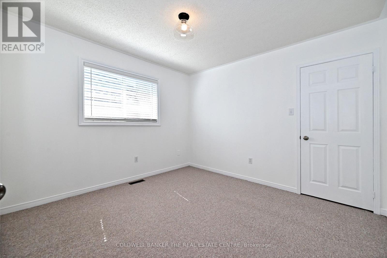 194 Chambers Crescent, Newmarket, Ontario  L3X 1T1 - Photo 35 - N13039154