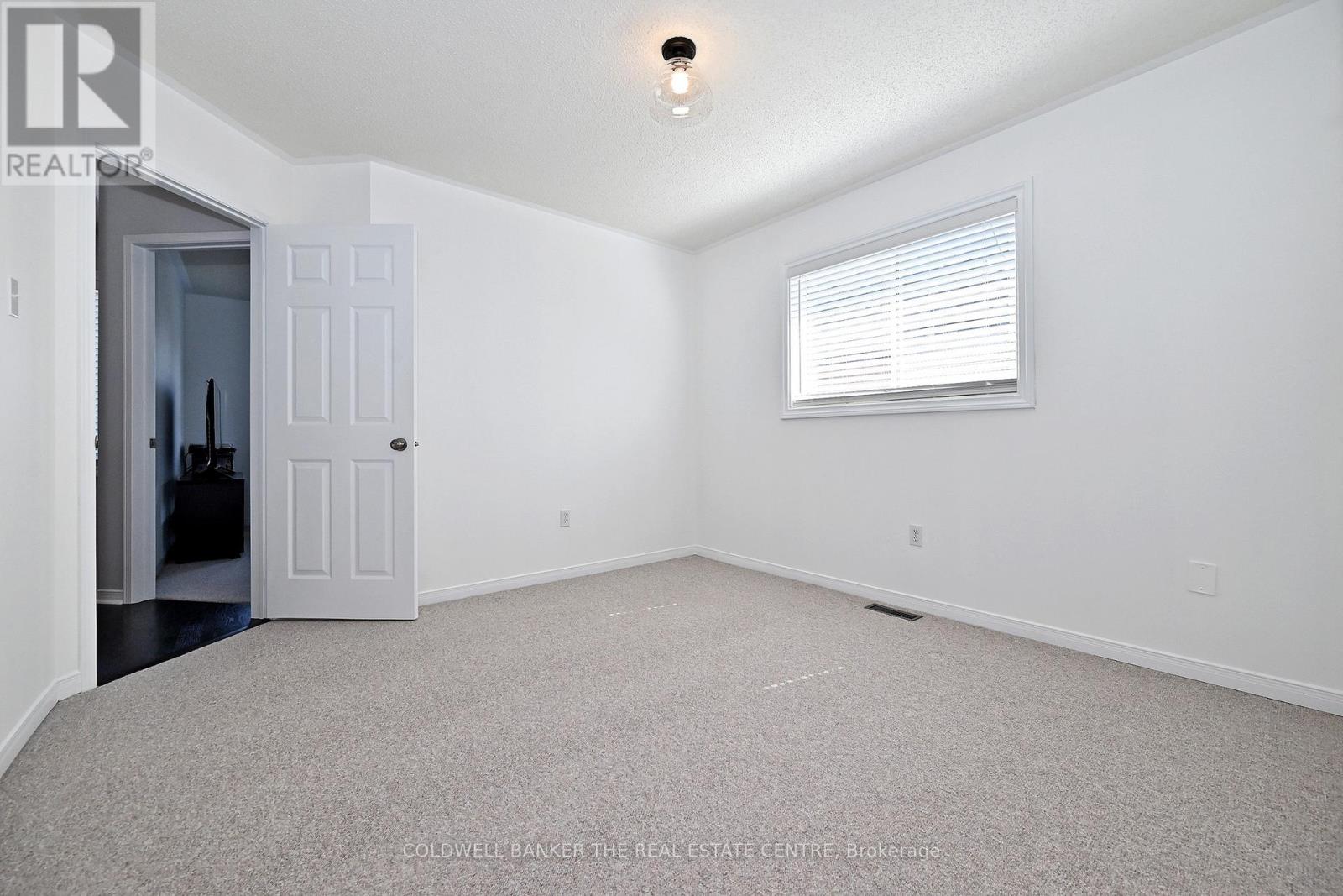 194 Chambers Crescent, Newmarket, Ontario  L3X 1T1 - Photo 36 - N13039154