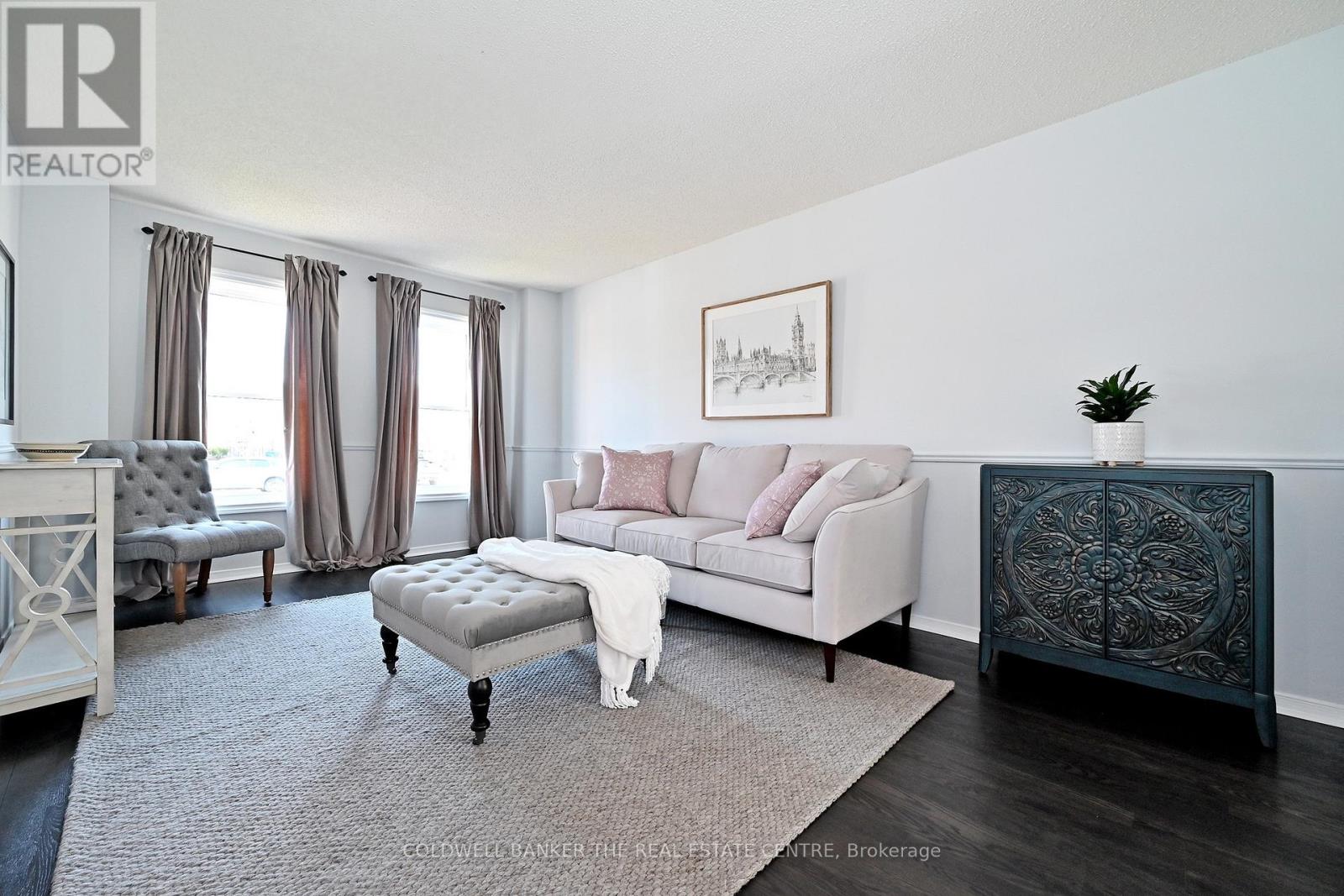 194 Chambers Crescent, Newmarket, Ontario  L3X 1T1 - Photo 5 - N13039154