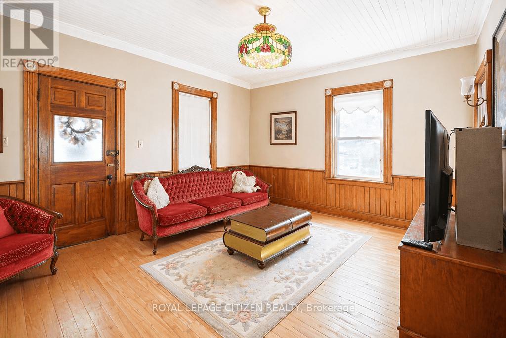 207 Barrie Street, Essa (Thornton), Ontario  L0L 2N0 - Photo 10 - N13039174