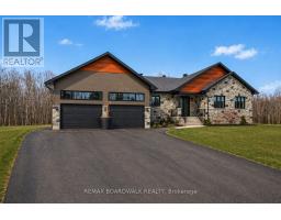 139 ST THOMAS STREET, Russell, Ontario