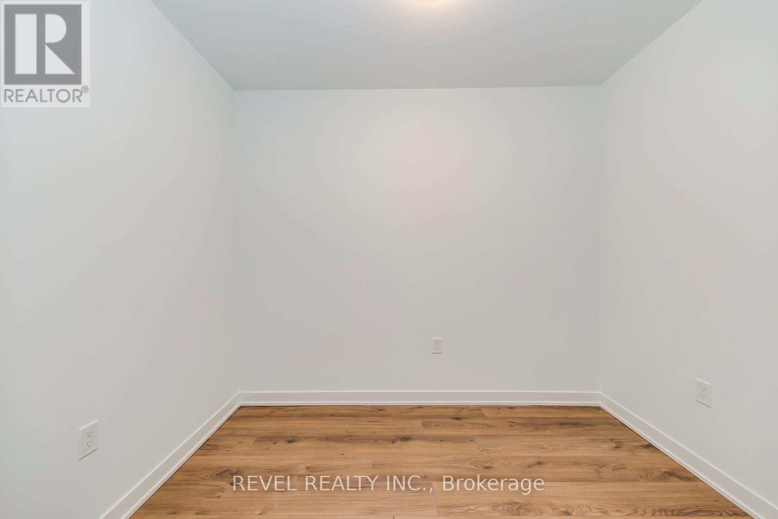 302 - 395 Dundas Street W, Oakville, Ontario  L6M 5R8 - Photo 23 - W13039202