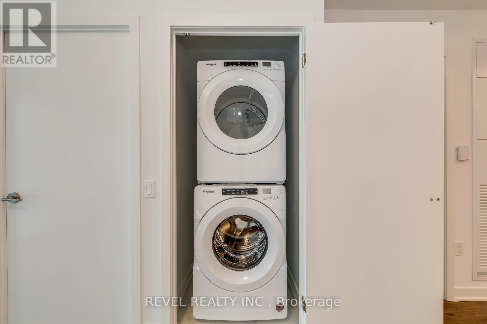 302 - 395 Dundas Street W, Oakville, Ontario  L6M 5R8 - Photo 26 - W13039202