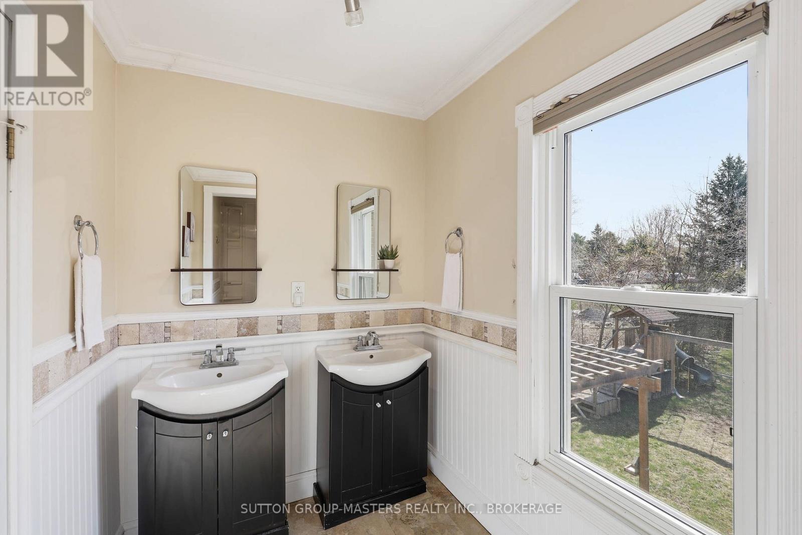 177 Main Street, Leeds And The Thousand Islands, Ontario  K0H 2N0 - Photo 32 - X13039188