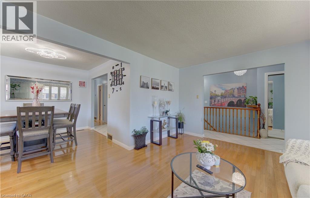 170 Martinglen Crescent, Kitchener, Ontario  N2E 2A2 - Photo 10 - 40823486