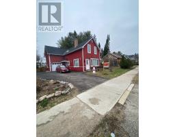 181 DILL STREET, Bracebridge, Ontario