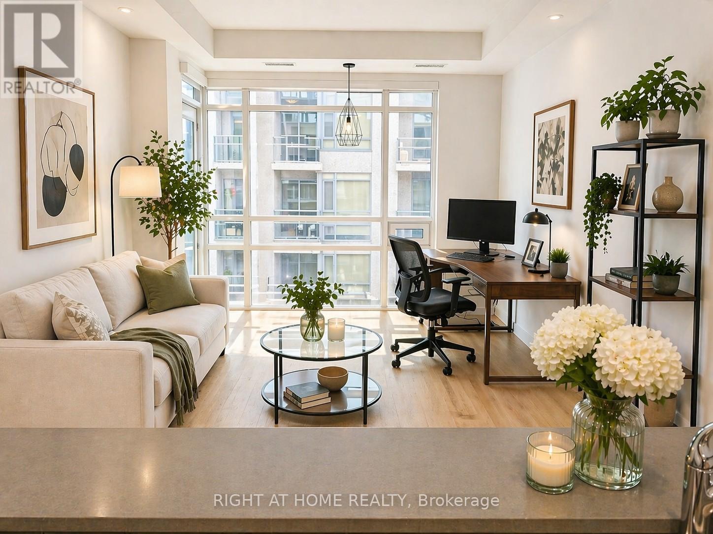 1210 - 150 MAIN STREET W, Hamilton, Ontario