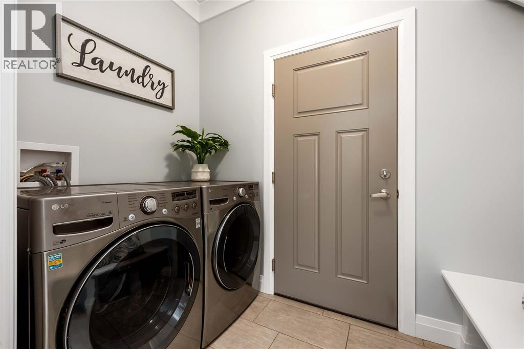 142 Madison D'andrea Avenue, Sarnia, Ontario  N7S 6L9 - Photo 13 - 26009088