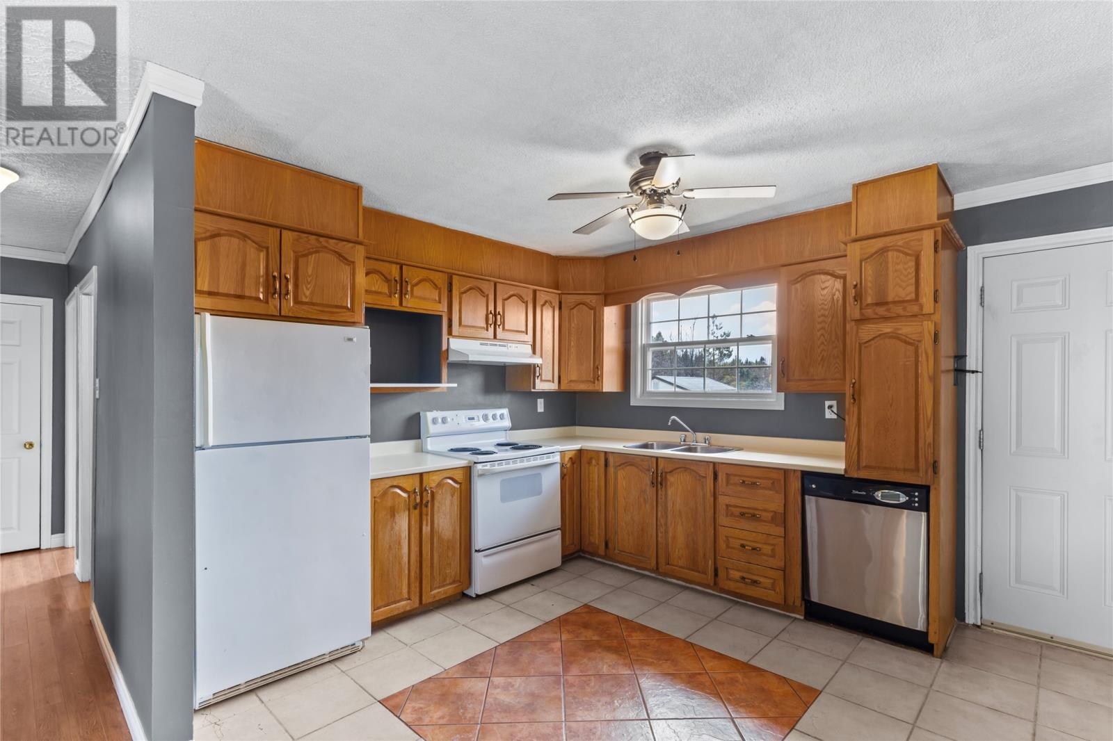 26 Pettens Road, Conception Bay South, Newfoundland & Labrador  A1X 4C8 - Photo 9 - 1296494