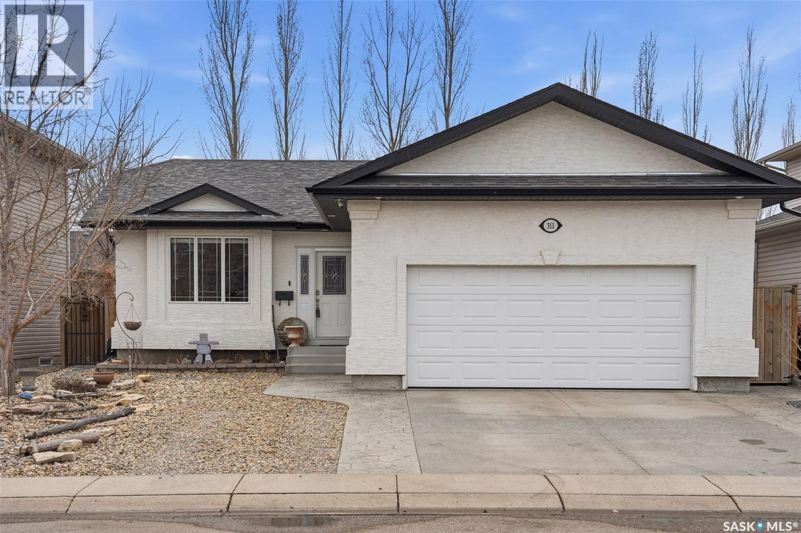 311 McKague CRESCENT, Saskatoon, Saskatchewan