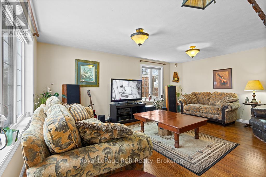 335 3rd Avenue W, Owen Sound, Ontario  N4K 6Y9 - Photo 17 - X12753906