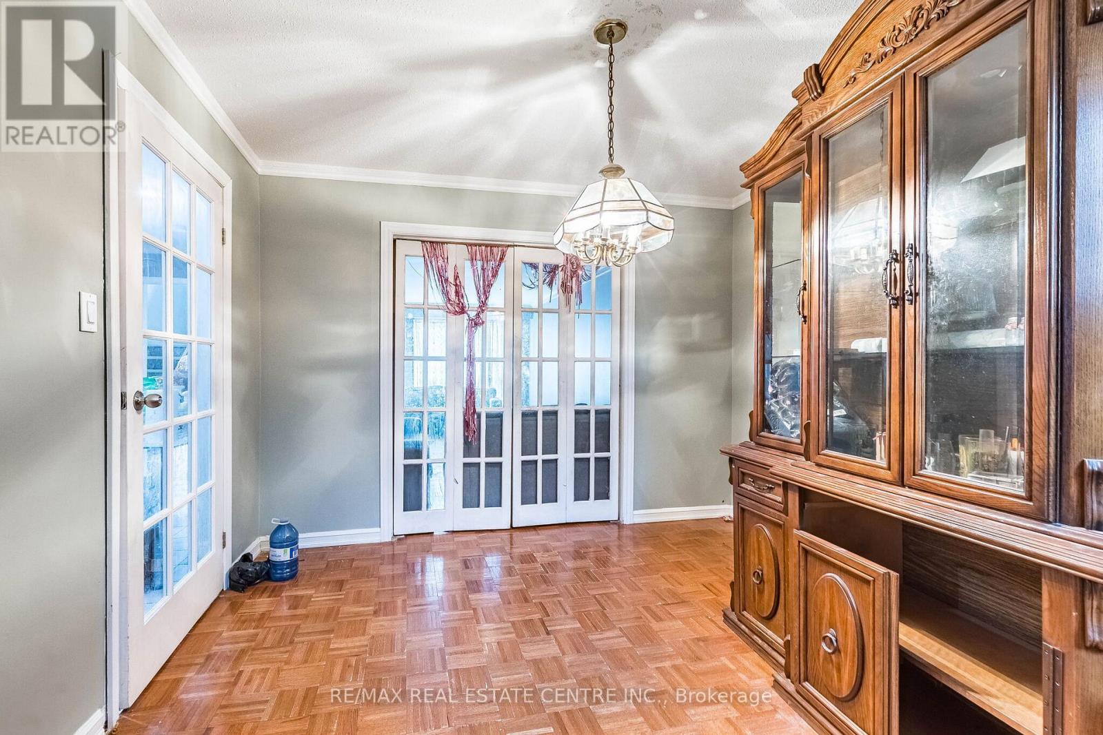 3803 Keenan Crescent, Mississauga, Ontario  L4T 3M1 - Photo 16 - W13028700