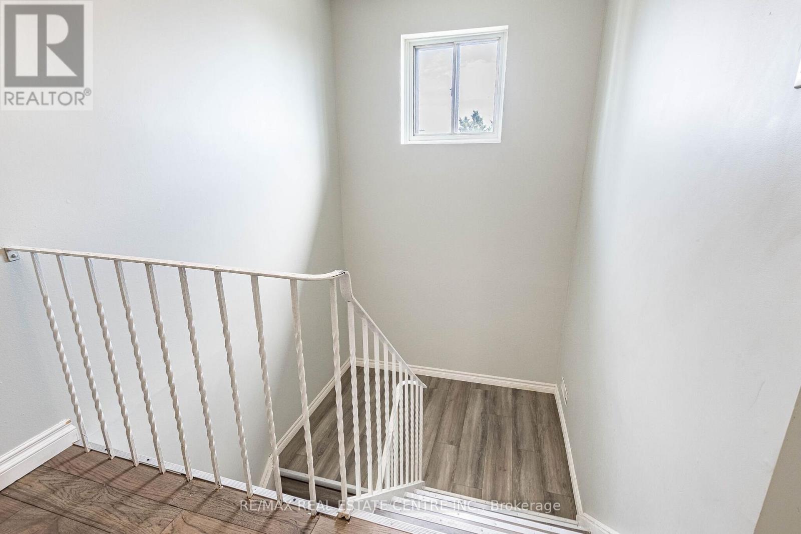 3803 Keenan Crescent, Mississauga, Ontario  L4T 3M1 - Photo 22 - W13028700