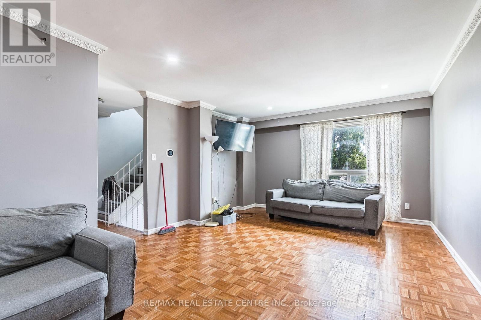 3803 Keenan Crescent, Mississauga, Ontario  L4T 3M1 - Photo 20 - W13028700