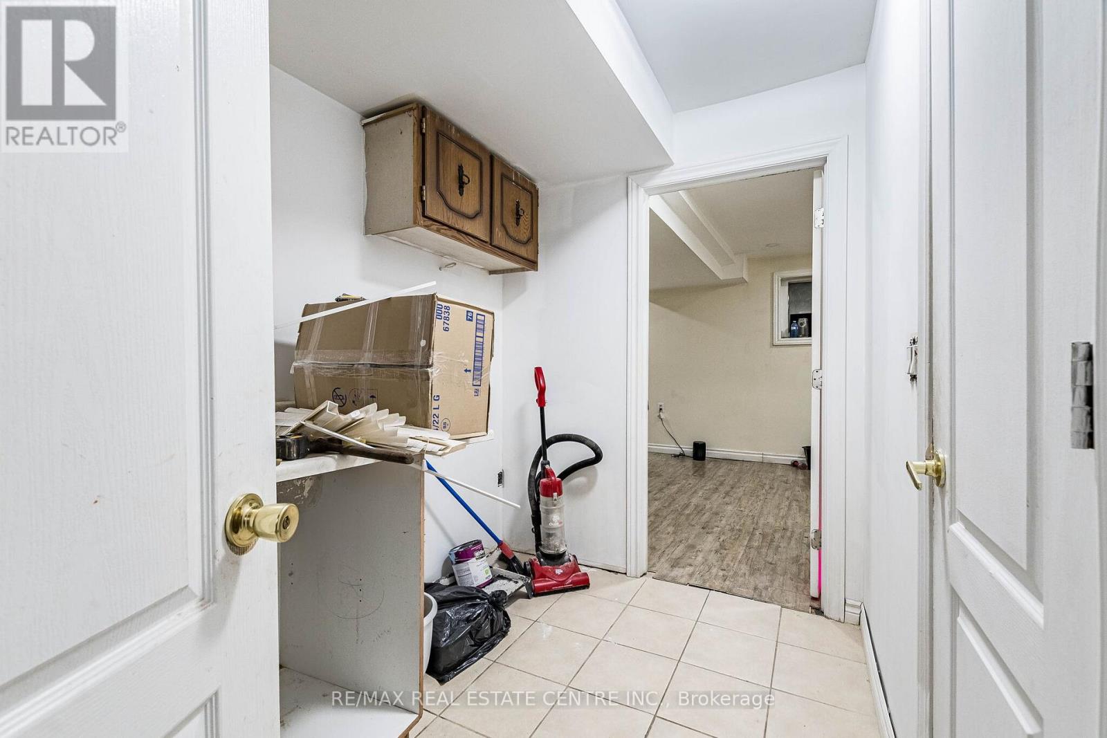 3803 Keenan Crescent, Mississauga, Ontario  L4T 3M1 - Photo 38 - W13028700