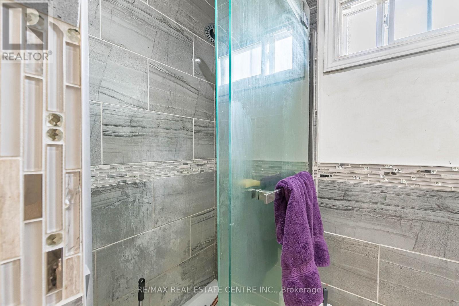 3803 Keenan Crescent, Mississauga, Ontario  L4T 3M1 - Photo 32 - W13028700