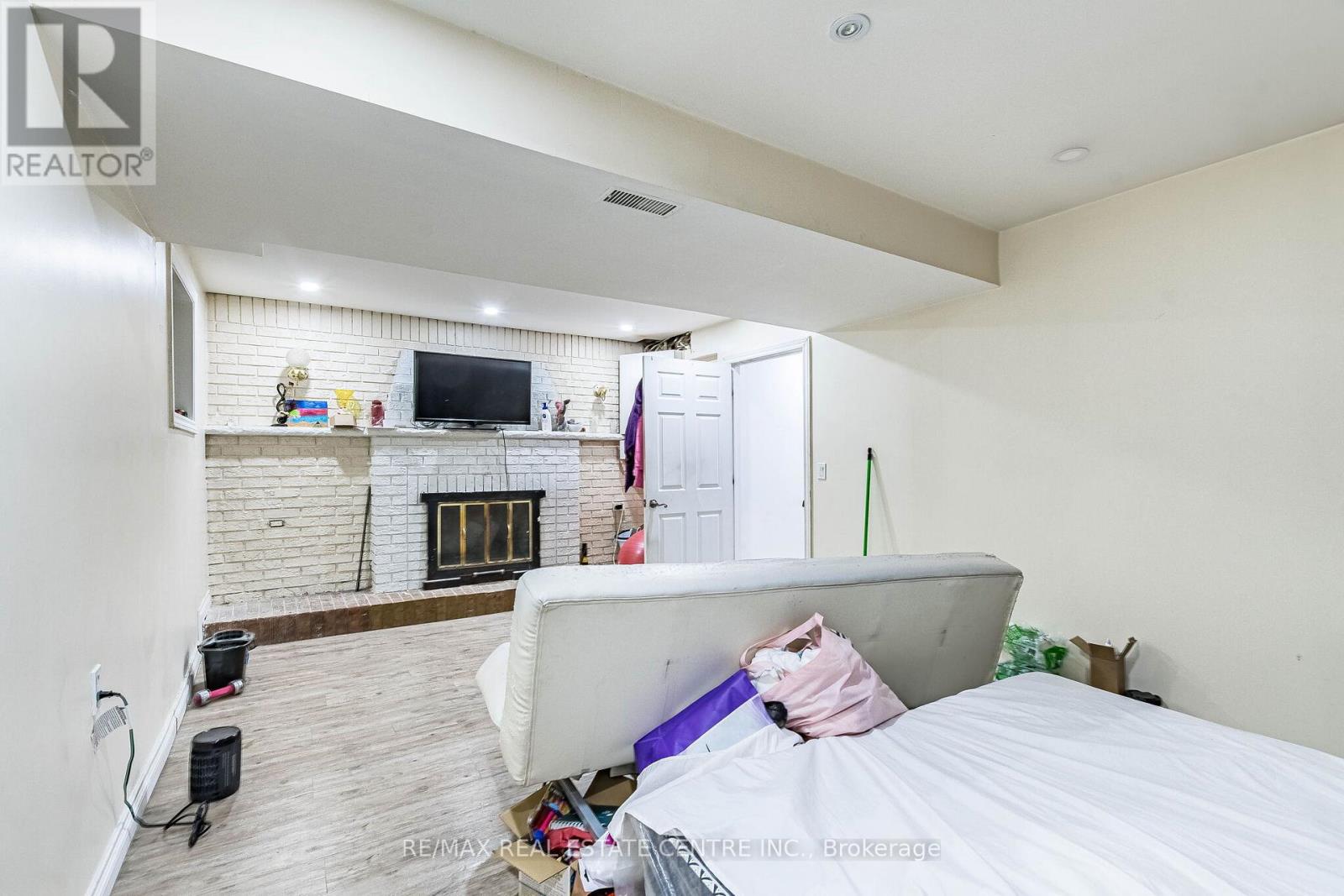 3803 Keenan Crescent, Mississauga, Ontario  L4T 3M1 - Photo 42 - W13028700