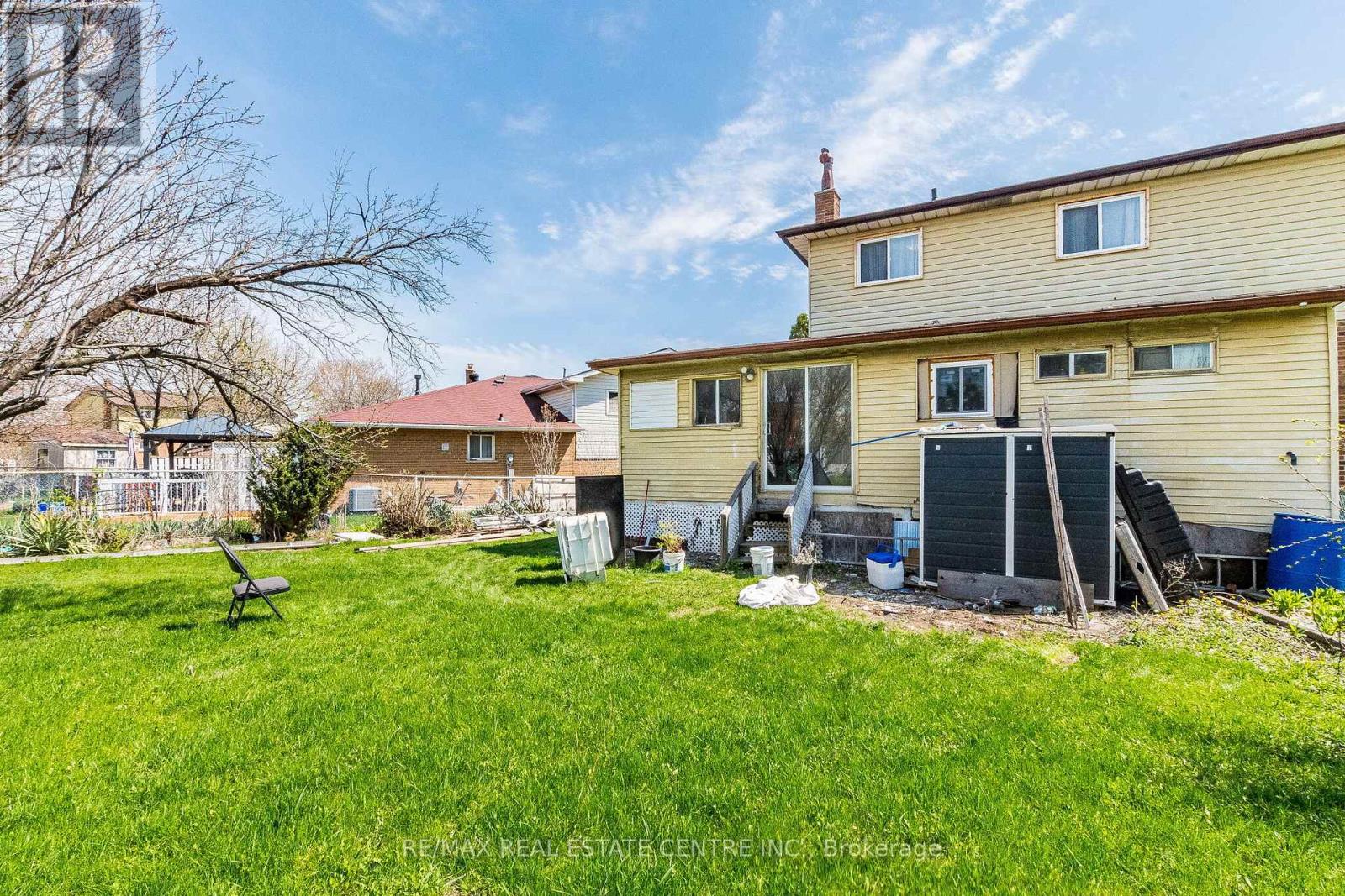 3803 Keenan Crescent, Mississauga, Ontario  L4T 3M1 - Photo 47 - W13028700