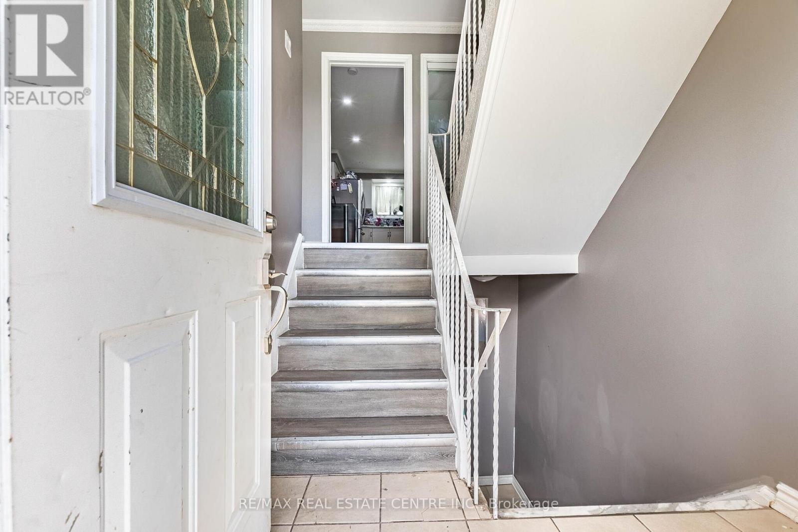 3803 Keenan Crescent, Mississauga, Ontario  L4T 3M1 - Photo 8 - W13028700