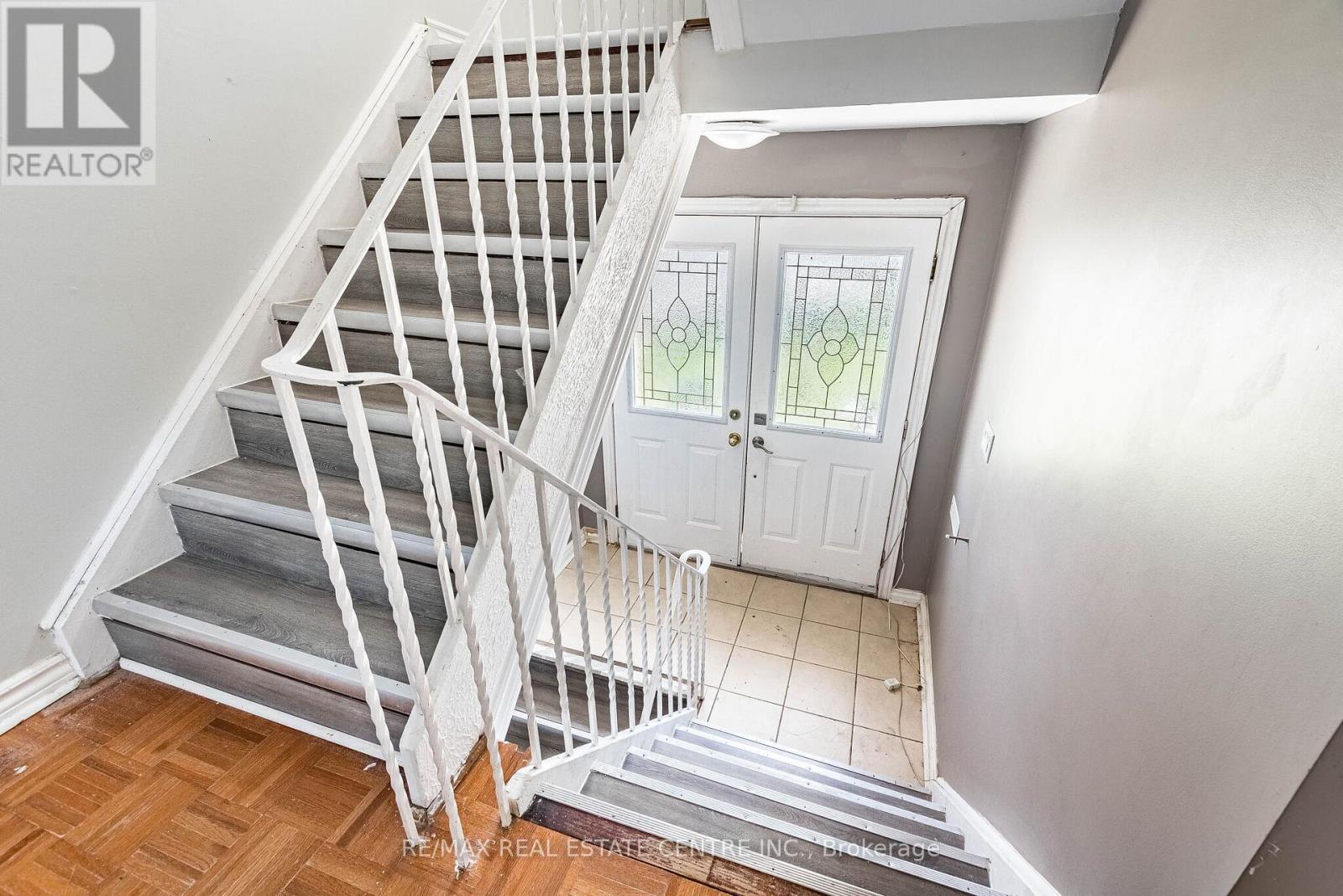 3803 Keenan Crescent, Mississauga, Ontario  L4T 3M1 - Photo 9 - W13028700