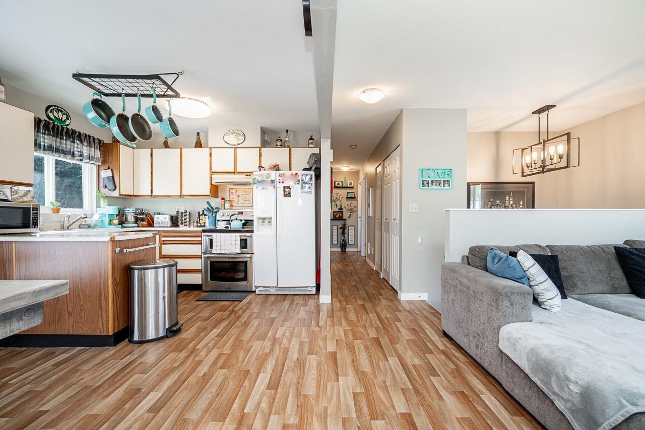 17254 62a Avenue, Surrey, British Columbia  V3S 6V5 - Photo 10 - R3115377