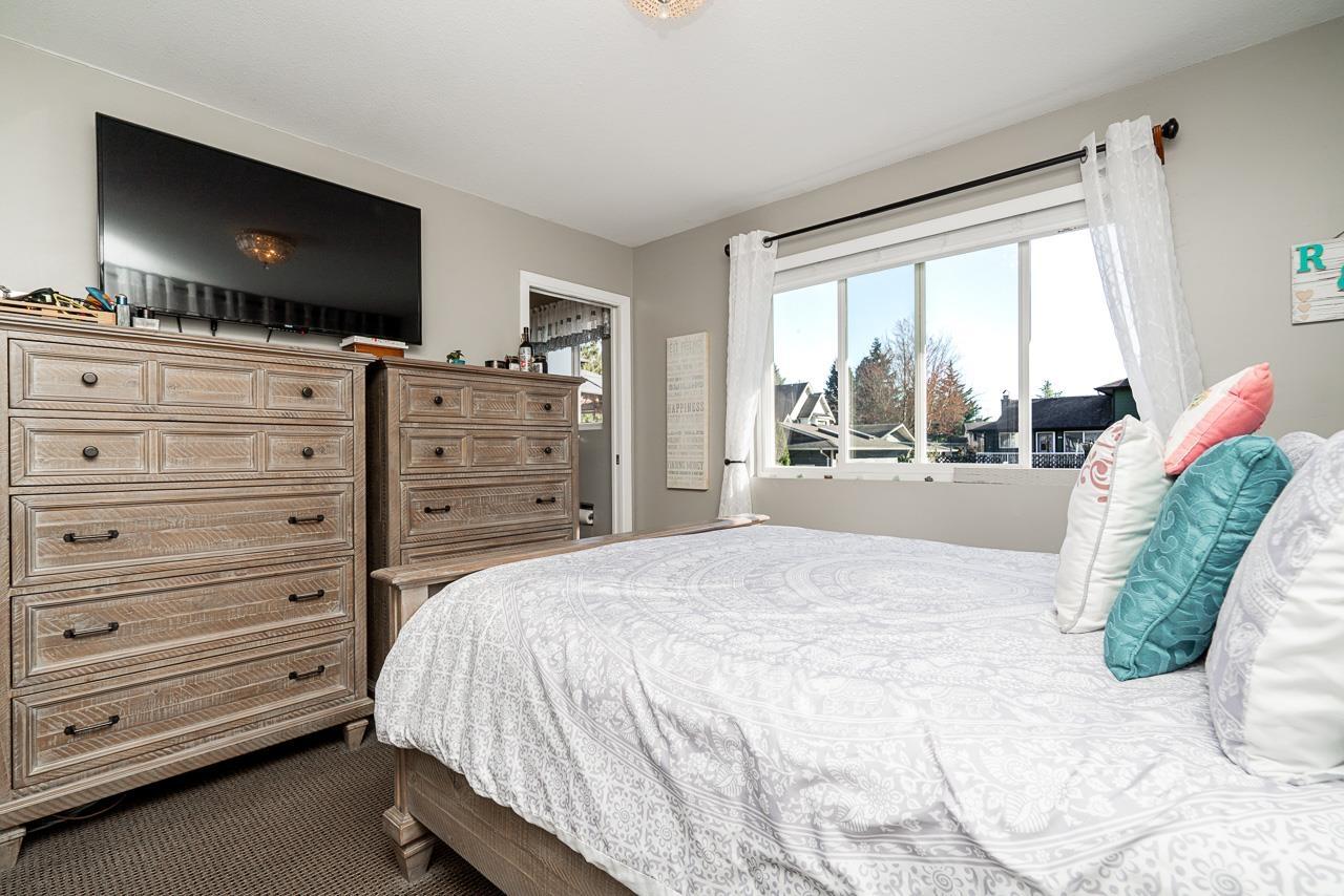 17254 62a Avenue, Surrey, British Columbia  V3S 6V5 - Photo 15 - R3115377