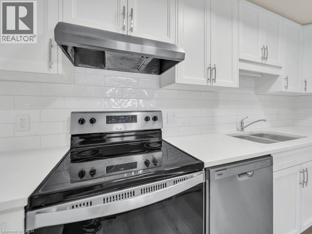 142 Foamflower Place Unit# C 41, Waterloo, Ontario  N2V 0G9 - Photo 13 - 40823831