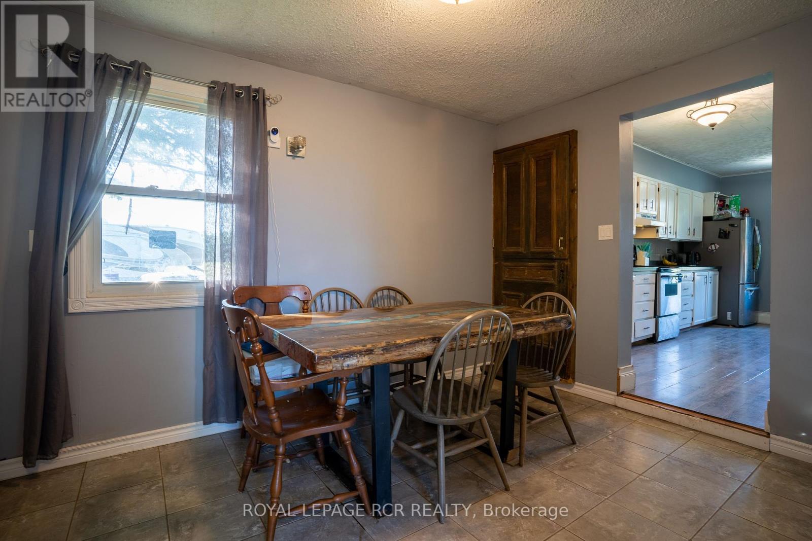 2606 Crossland Road, Springwater, Ontario  L0L 1P0 - Photo 5 - S13037824