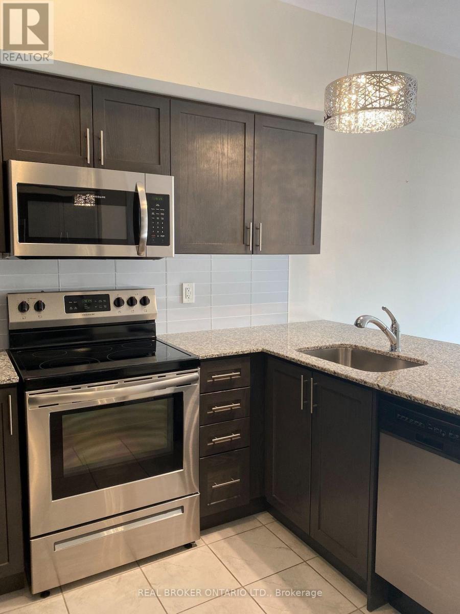 51 - 28 Fieldway Road, Toronto, Ontario  M8Z 0E3 - Photo 6 - W12996560