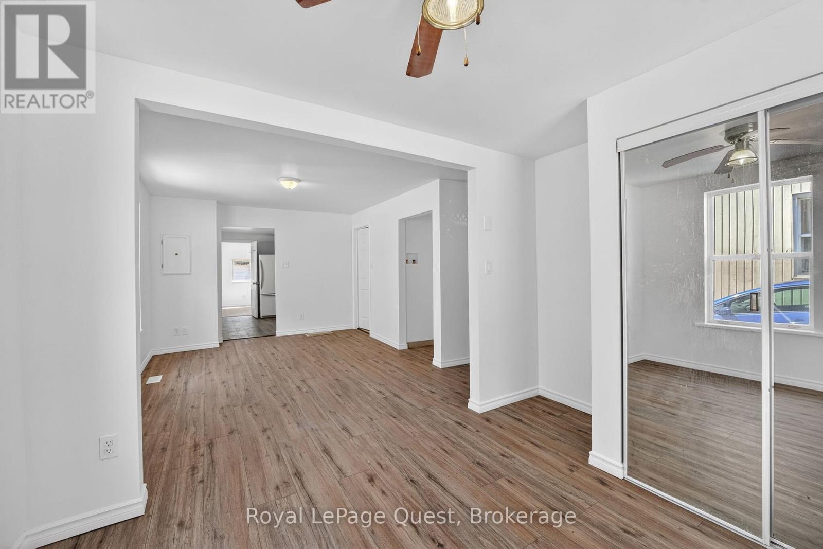 55 Elgin Street, Orillia, Ontario  L3V 1S1 - Photo 15 - S13039262