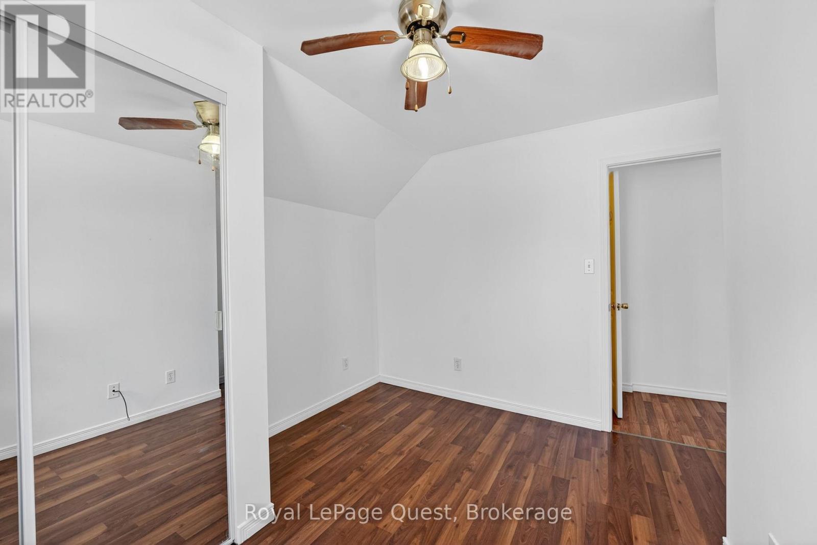 55 Elgin Street, Orillia, Ontario  L3V 1S1 - Photo 32 - S13039262