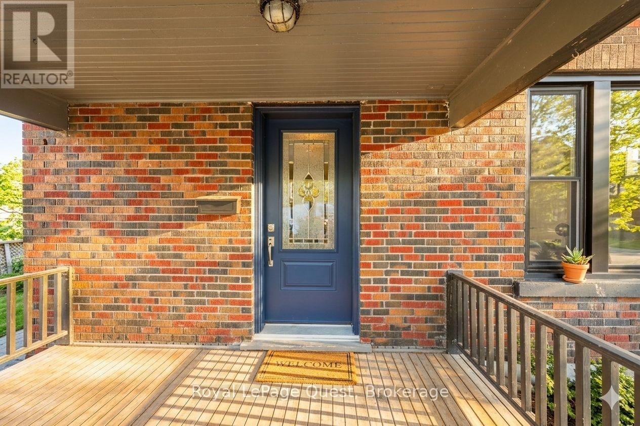 109 Brant Street E, Orillia, Ontario  L3V 1Z3 - Photo 3 - S13039266