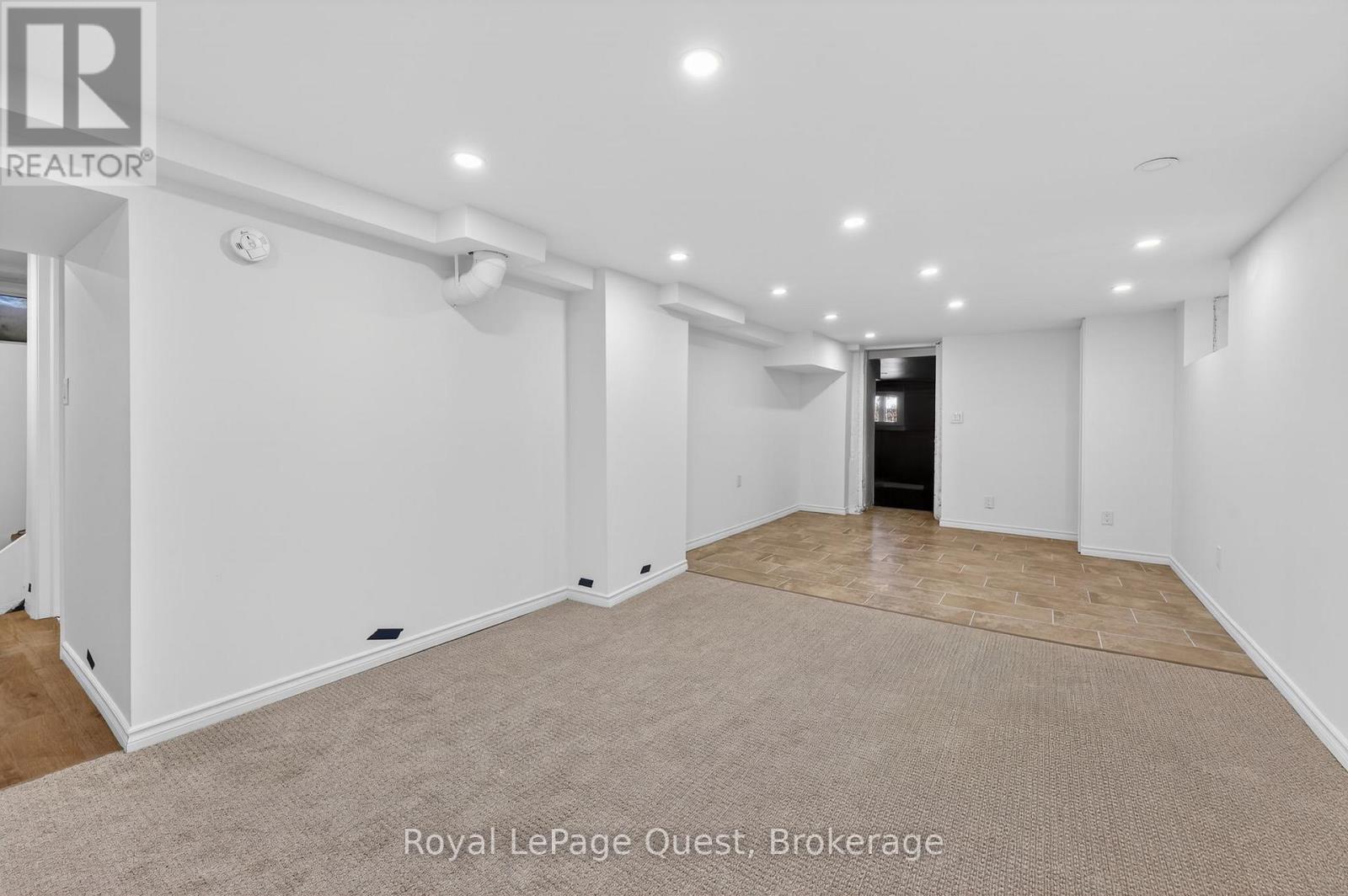 109 Brant Street E, Orillia, Ontario  L3V 1Z3 - Photo 43 - S13039266