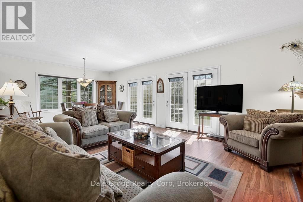 97 St Patrick Street W, Goderich, Ontario  N7A 2L5 - Photo 11 - X13039270