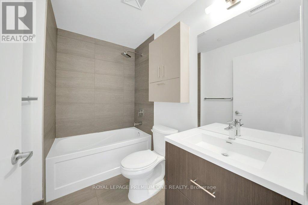 2003 - 188 Fairview Mall Drive, Toronto, Ontario  M2J 4T1 - Photo 13 - C13039236