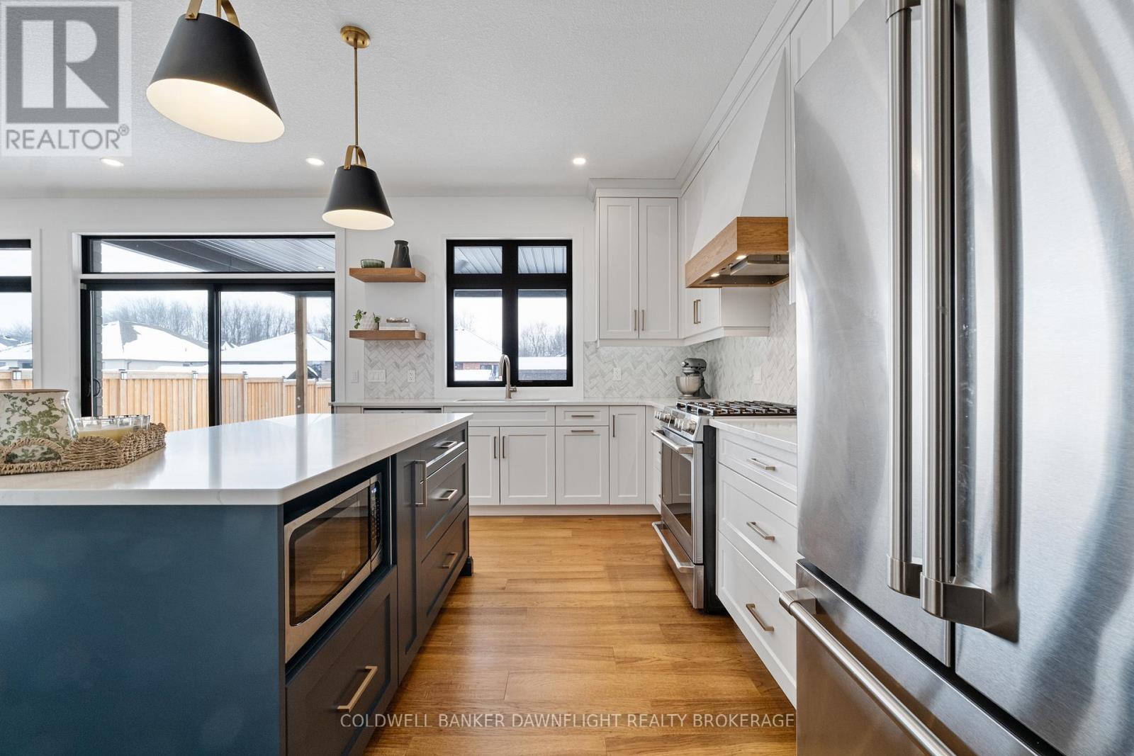 160 Foxborough Place, Thames Centre, Ontario  N0M 2P0 - Photo 19 - X13039228