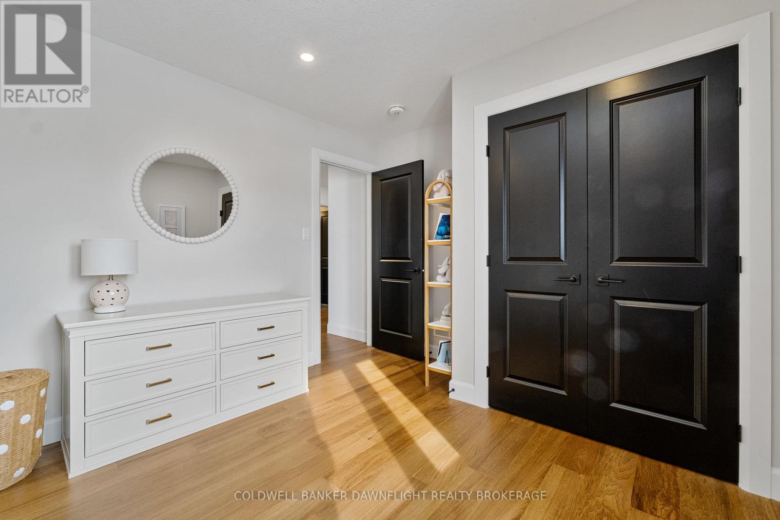 160 Foxborough Place, Thames Centre, Ontario  N0M 2P0 - Photo 32 - X13039228