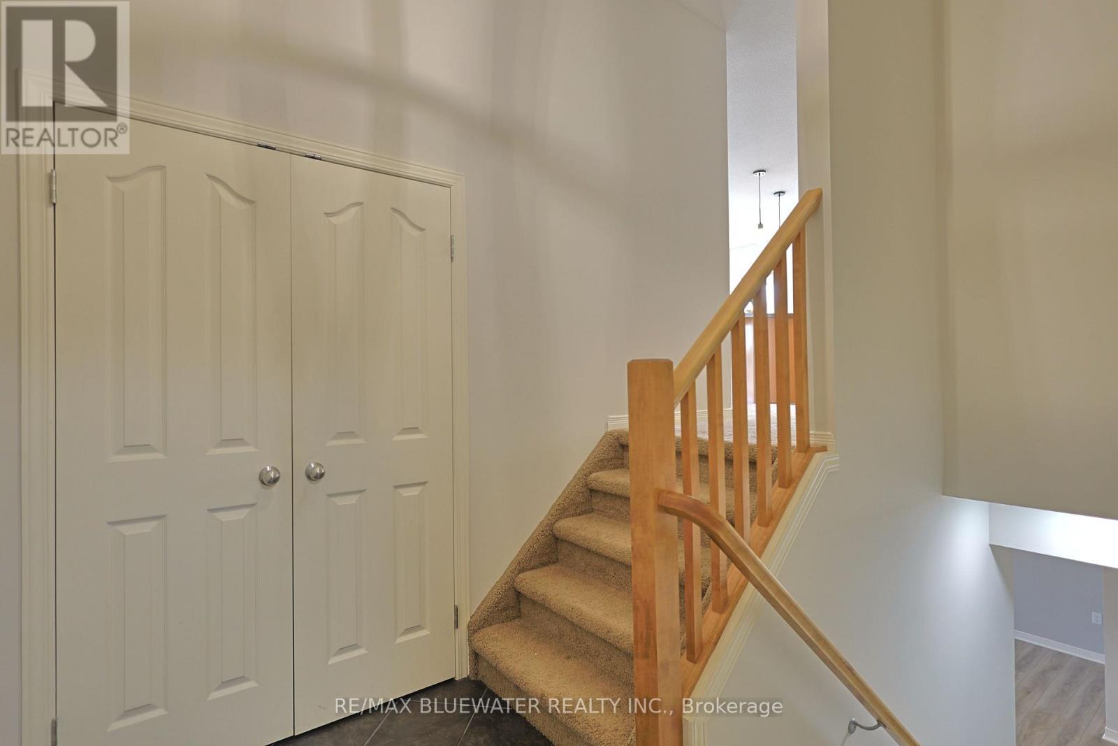 117 Duke Street, North Middlesex, Ontario  N0M 2K0 - Photo 26 - X13039250