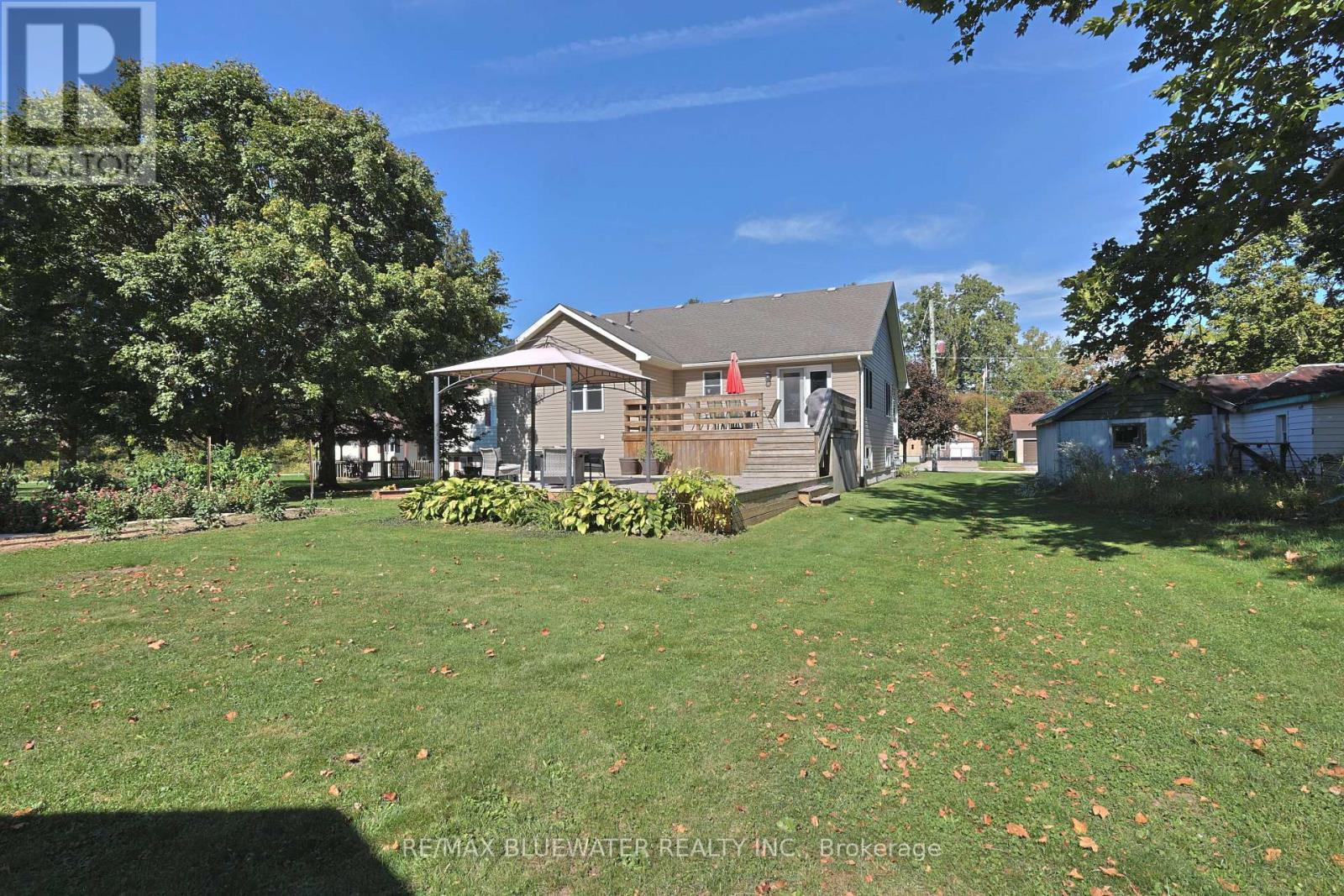 117 Duke Street, North Middlesex, Ontario  N0M 2K0 - Photo 36 - X13039250