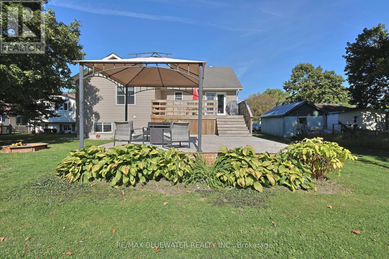 117 Duke Street, North Middlesex, Ontario  N0M 2K0 - Photo 40 - X13039250