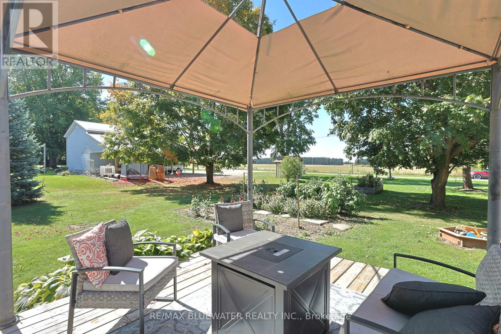 117 Duke Street, North Middlesex, Ontario  N0M 2K0 - Photo 43 - X13039250