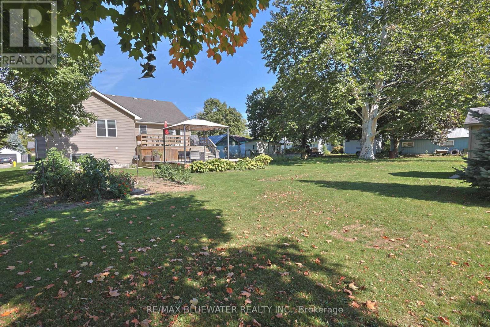 117 Duke Street, North Middlesex, Ontario  N0M 2K0 - Photo 45 - X13039250