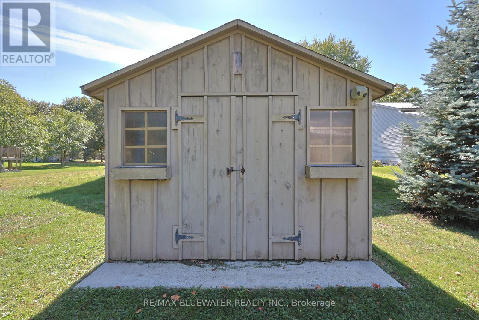 117 Duke Street, North Middlesex, Ontario  N0M 2K0 - Photo 47 - X13039250