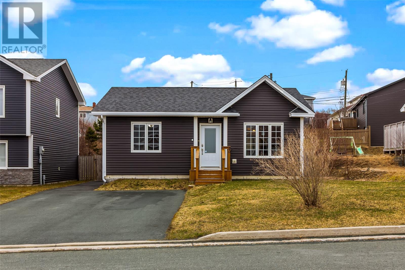 40 Oaken Drive, Conception Bay South, Newfoundland & Labrador