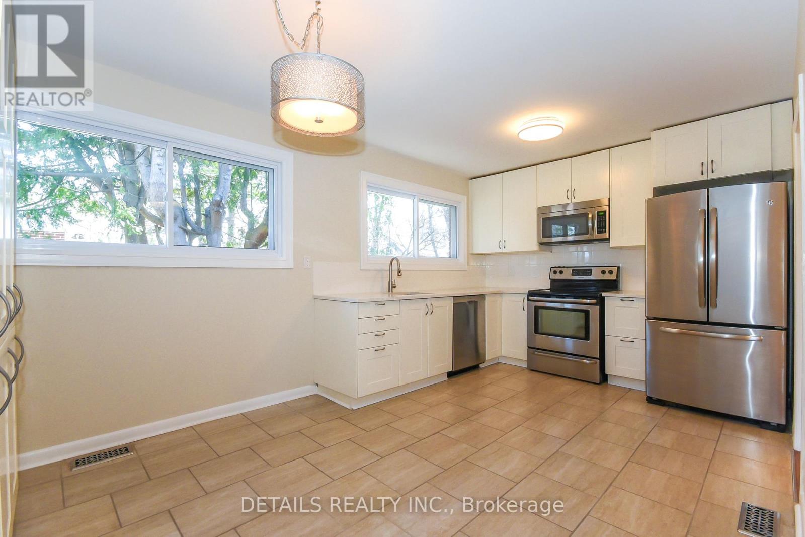 2364 Cheshire Road, Ottawa, Ontario  K2C 1G3 - Photo 9 - X13039226