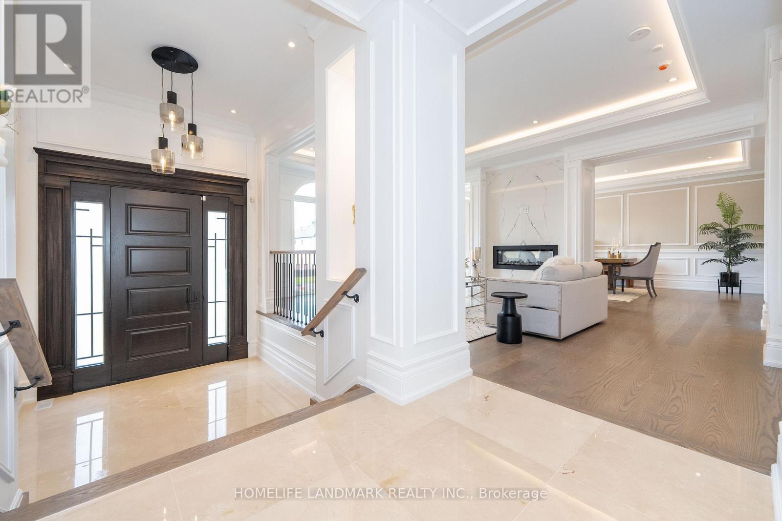 104 Dexter Road E, Richmond Hill, Ontario  L4C 5P5 - Photo 3 - N13039234