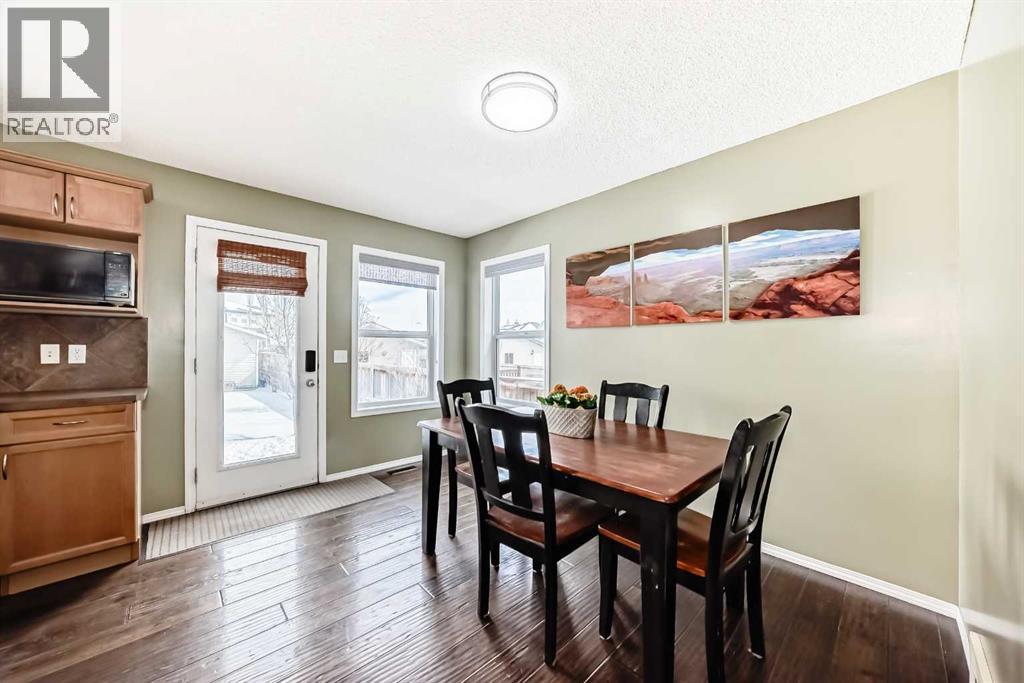 71 Covepark Rise NE, Calgary, Alberta  T3K 0A5 - Photo 12 - A2299643