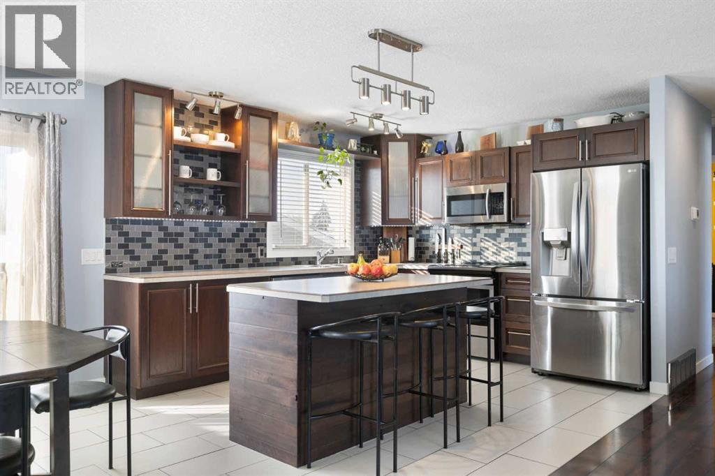 172 Rundlefield Crescent Ne, Calgary, Alberta  T1Y 2V5 - Photo 6 - A2302544