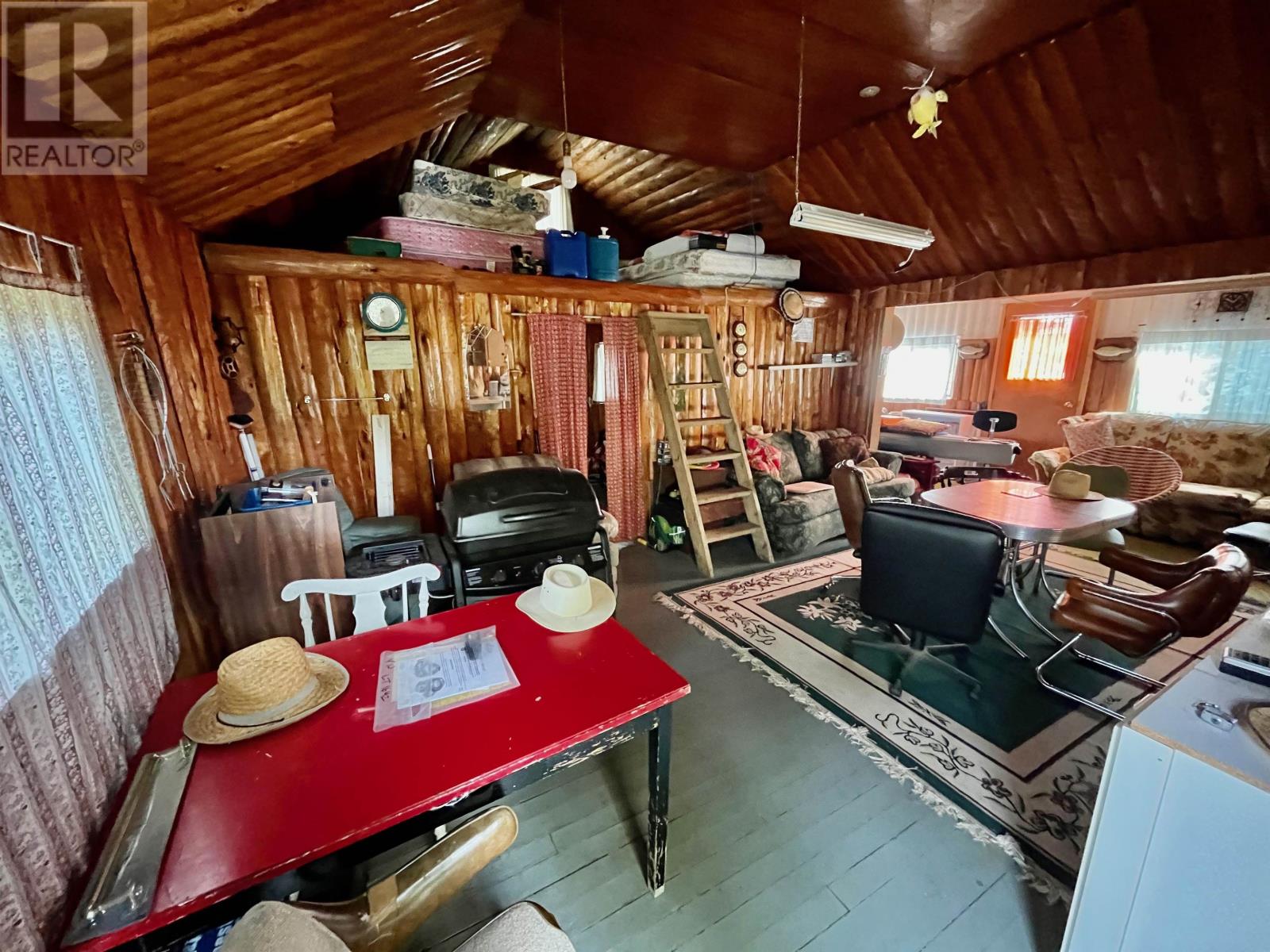 14101 Hwy 17 Hwy E, Dryden, Ontario  P8N 2Y4 - Photo 3 - TB252804