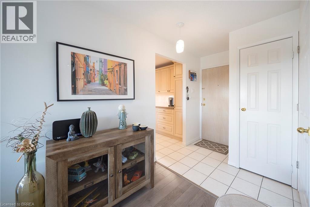 9 Bonheur Court Unit# 715, Brantford, Ontario  N3P 1Z5 - Photo 5 - 40822518